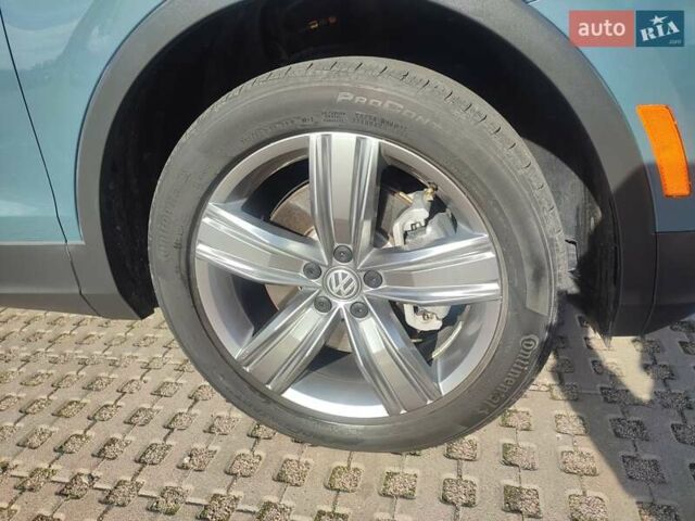 Синий Фольксваген Тигуан, объемом двигателя 2 л и пробегом 36 тыс. км за 23700 $, фото 5 на Automoto.ua