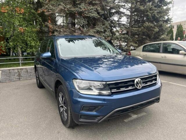 Синій Фольксваген Тігуан, об'ємом двигуна 2 л та пробігом 214 тис. км за 16500 $, фото 3 на Automoto.ua