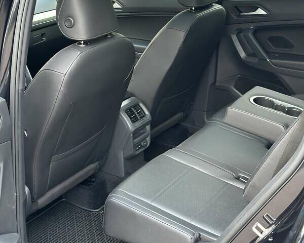 Синий Фольксваген Тигуан, объемом двигателя 2 л и пробегом 72 тыс. км за 26999 $, фото 17 на Automoto.ua