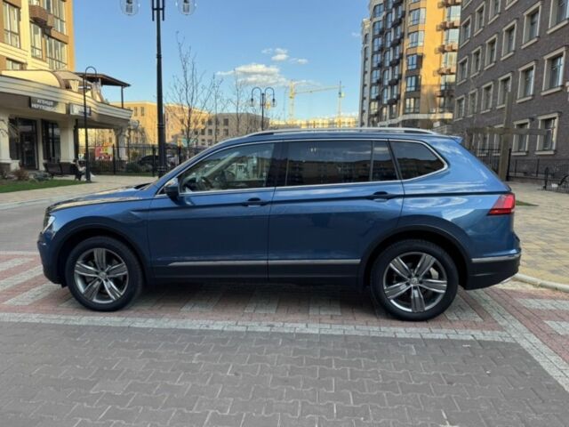 Синий Фольксваген Тигуан, объемом двигателя 2 л и пробегом 124 тыс. км за 23500 $, фото 6 на Automoto.ua