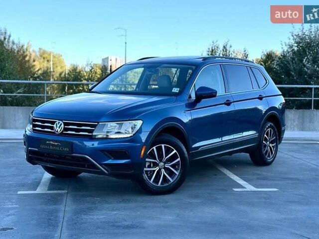 Синий Фольксваген Тигуан, объемом двигателя 2 л и пробегом 96 тыс. км за 20990 $, фото 4 на Automoto.ua