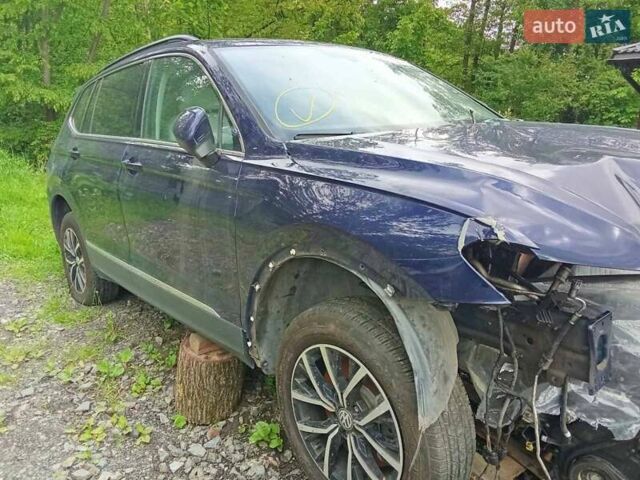 Синій Фольксваген Тігуан, об'ємом двигуна 1.98 л та пробігом 80 тис. км за 7700 $, фото 5 на Automoto.ua