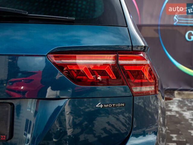 Синий Фольксваген Тигуан, объемом двигателя 1.97 л и пробегом 170 тыс. км за 32888 $, фото 31 на Automoto.ua