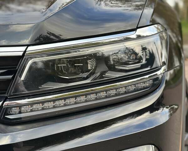 Синий Фольксваген Тигуан, объемом двигателя 2 л и пробегом 72 тыс. км за 26999 $, фото 6 на Automoto.ua