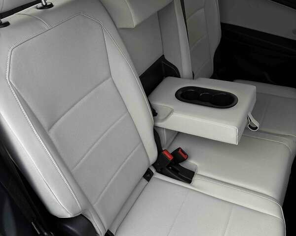 Синій Фольксваген Тігуан, об'ємом двигуна 2 л та пробігом 109 тис. км за 22000 $, фото 57 на Automoto.ua