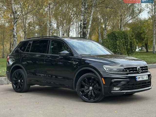 Синий Фольксваген Тигуан, объемом двигателя 2 л и пробегом 72 тыс. км за 26999 $, фото 2 на Automoto.ua