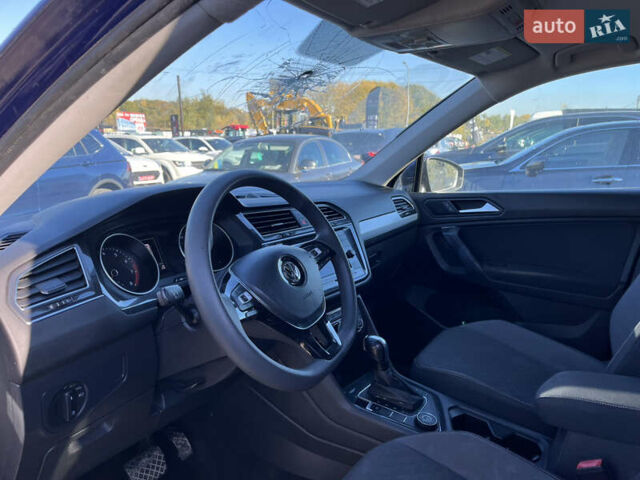Синий Фольксваген Тигуан, объемом двигателя 2 л и пробегом 116 тыс. км за 13000 $, фото 8 на Automoto.ua