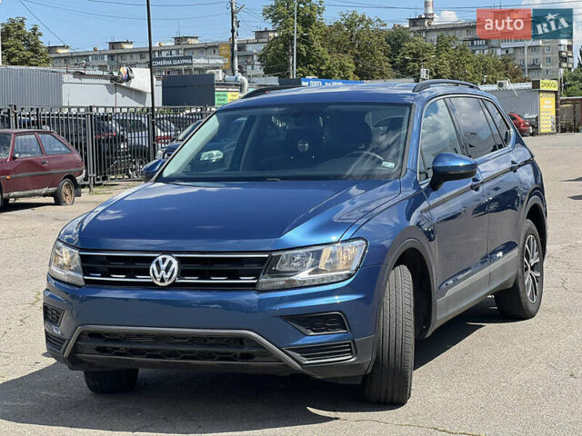 Синій Фольксваген Тігуан, об'ємом двигуна 1.98 л та пробігом 215 тис. км за 16000 $, фото 8 на Automoto.ua