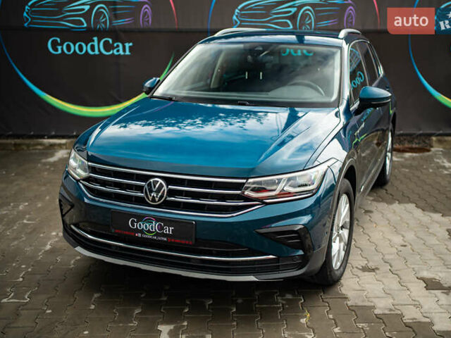 Синий Фольксваген Тигуан, объемом двигателя 1.97 л и пробегом 170 тыс. км за 32888 $, фото 1 на Automoto.ua