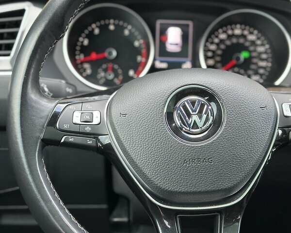 Синий Фольксваген Тигуан, объемом двигателя 2 л и пробегом 72 тыс. км за 26999 $, фото 27 на Automoto.ua