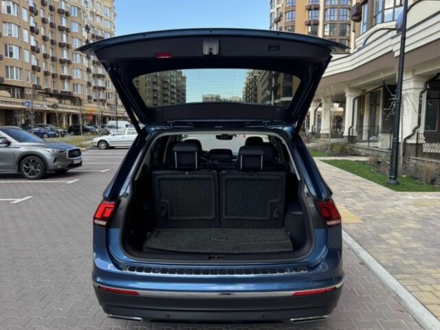 Синий Фольксваген Тигуан, объемом двигателя 2 л и пробегом 124 тыс. км за 23500 $, фото 19 на Automoto.ua