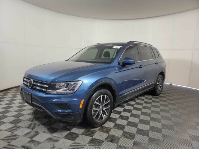 Синий Фольксваген Тигуан, объемом двигателя 2 л и пробегом 90 тыс. км за 18400 $, фото 1 на Automoto.ua