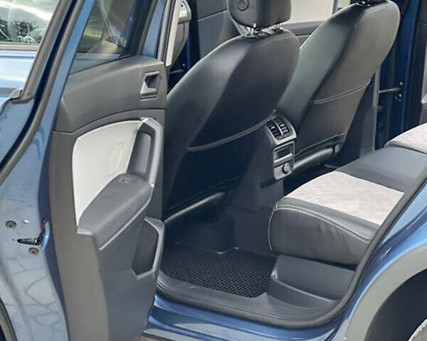 Синий Фольксваген Тигуан, объемом двигателя 2 л и пробегом 117 тыс. км за 18000 $, фото 13 на Automoto.ua