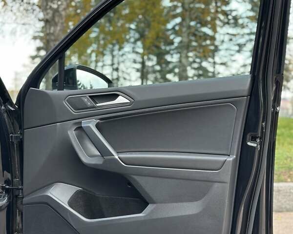 Синий Фольксваген Тигуан, объемом двигателя 2 л и пробегом 72 тыс. км за 26999 $, фото 20 на Automoto.ua