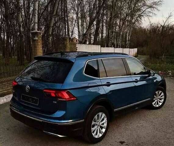 Синій Фольксваген Тігуан, об'ємом двигуна 2 л та пробігом 109 тис. км за 14500 $, фото 8 на Automoto.ua