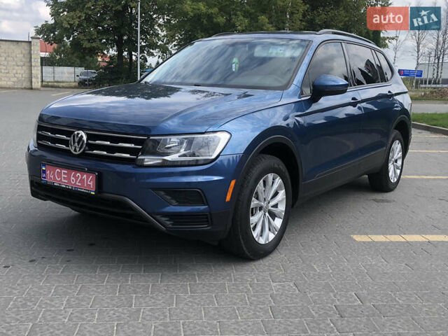 Синий Фольксваген Тигуан, объемом двигателя 2 л и пробегом 185 тыс. км за 16800 $, фото 1 на Automoto.ua