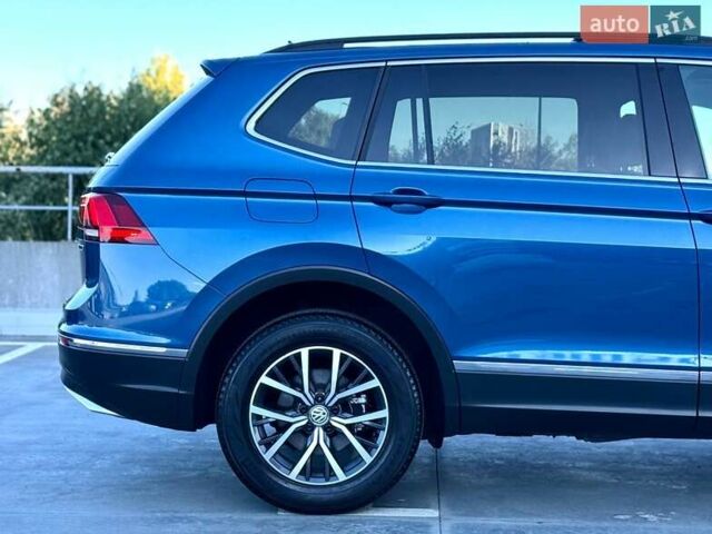 Синий Фольксваген Тигуан, объемом двигателя 2 л и пробегом 96 тыс. км за 20990 $, фото 16 на Automoto.ua