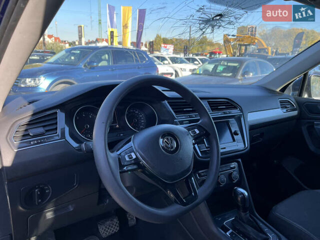 Синий Фольксваген Тигуан, объемом двигателя 2 л и пробегом 116 тыс. км за 13000 $, фото 10 на Automoto.ua