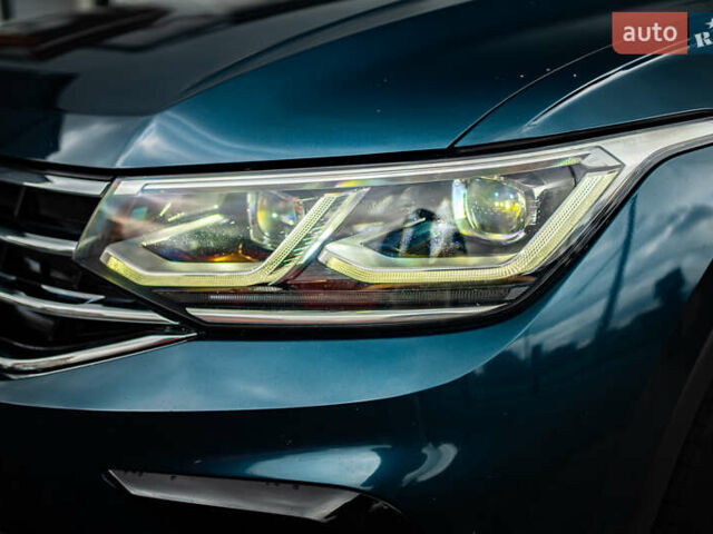 Синий Фольксваген Тигуан, объемом двигателя 1.97 л и пробегом 170 тыс. км за 32888 $, фото 9 на Automoto.ua