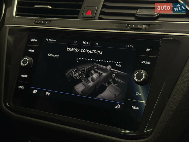 Синій Фольксваген Тігуан, об'ємом двигуна 1.98 л та пробігом 92 тис. км за 23499 $, фото 13 на Automoto.ua