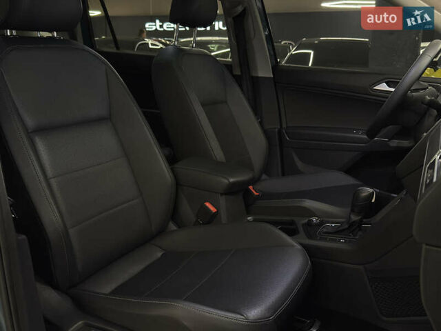 Синій Фольксваген Тігуан, об'ємом двигуна 1.98 л та пробігом 92 тис. км за 23499 $, фото 11 на Automoto.ua