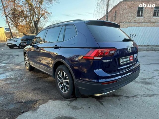 Синій Фольксваген Тігуан, об'ємом двигуна 2 л та пробігом 103 тис. км за 17990 $, фото 6 на Automoto.ua