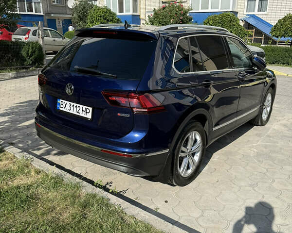 Синій Фольксваген Тігуан, об'ємом двигуна 1.98 л та пробігом 100 тис. км за 33000 $, фото 2 на Automoto.ua
