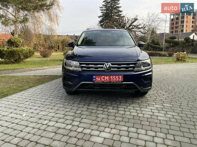 Синий Фольксваген Тигуан, объемом двигателя 2 л и пробегом 20 тыс. км за 17300 $, фото 1 на Automoto.ua