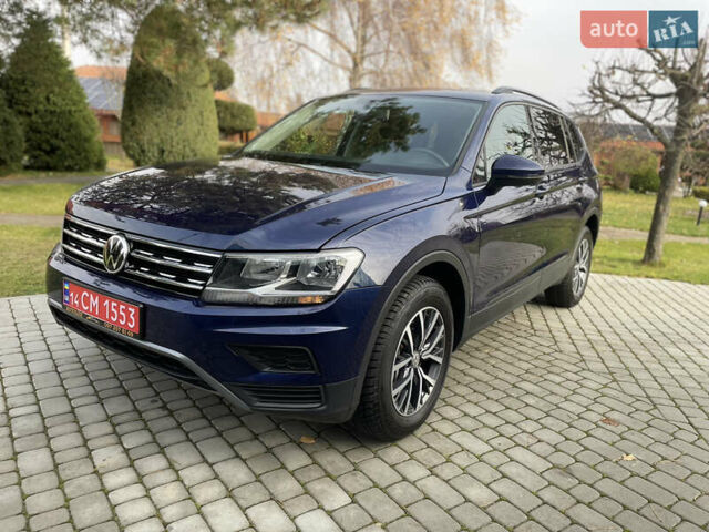 Синий Фольксваген Тигуан, объемом двигателя 2 л и пробегом 20 тыс. км за 17300 $, фото 4 на Automoto.ua