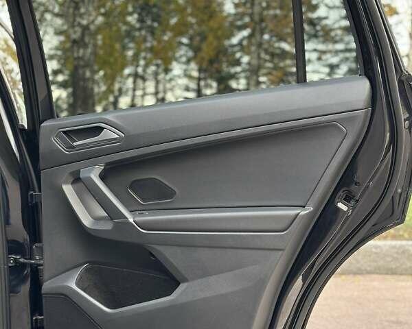 Синий Фольксваген Тигуан, объемом двигателя 2 л и пробегом 72 тыс. км за 26999 $, фото 18 на Automoto.ua