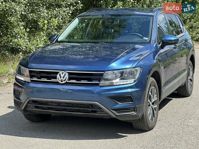Синій Фольксваген Тігуан, об'ємом двигуна 1.98 л та пробігом 215 тис. км за 16000 $, фото 16 на Automoto.ua