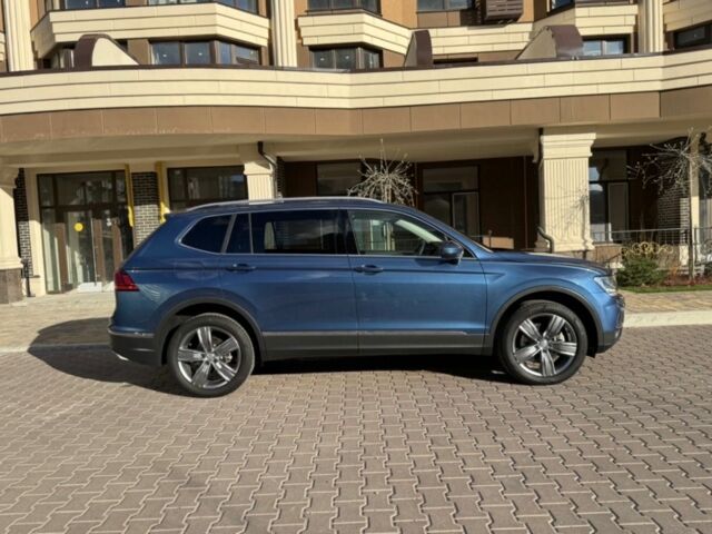 Синий Фольксваген Тигуан, объемом двигателя 2 л и пробегом 124 тыс. км за 23500 $, фото 7 на Automoto.ua