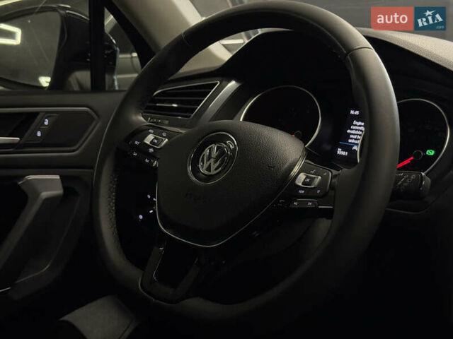 Синій Фольксваген Тігуан, об'ємом двигуна 1.98 л та пробігом 92 тис. км за 23499 $, фото 19 на Automoto.ua