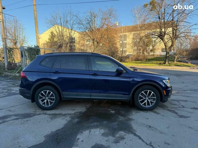 Синій Фольксваген Тігуан, об'ємом двигуна 2 л та пробігом 103 тис. км за 17990 $, фото 3 на Automoto.ua