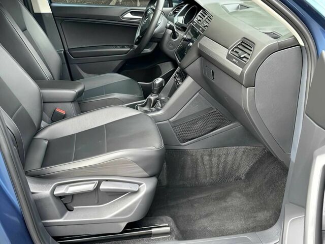 Синій Фольксваген Тігуан, об'ємом двигуна 2 л та пробігом 48 тис. км за 11000 $, фото 11 на Automoto.ua