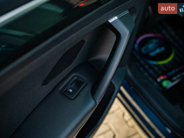 Синий Фольксваген Тигуан, объемом двигателя 1.97 л и пробегом 170 тыс. км за 32888 $, фото 53 на Automoto.ua