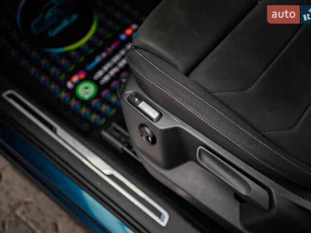 Синий Фольксваген Тигуан, объемом двигателя 1.97 л и пробегом 170 тыс. км за 32888 $, фото 36 на Automoto.ua