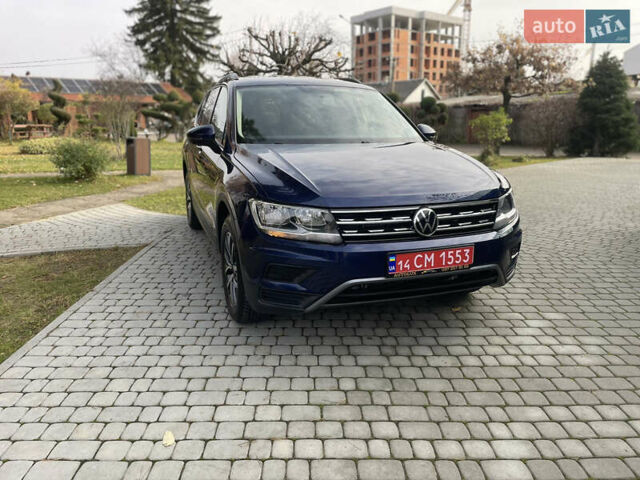 Синий Фольксваген Тигуан, объемом двигателя 2 л и пробегом 20 тыс. км за 17300 $, фото 2 на Automoto.ua