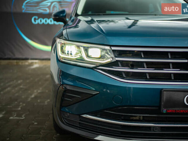 Синий Фольксваген Тигуан, объемом двигателя 1.97 л и пробегом 170 тыс. км за 32888 $, фото 4 на Automoto.ua