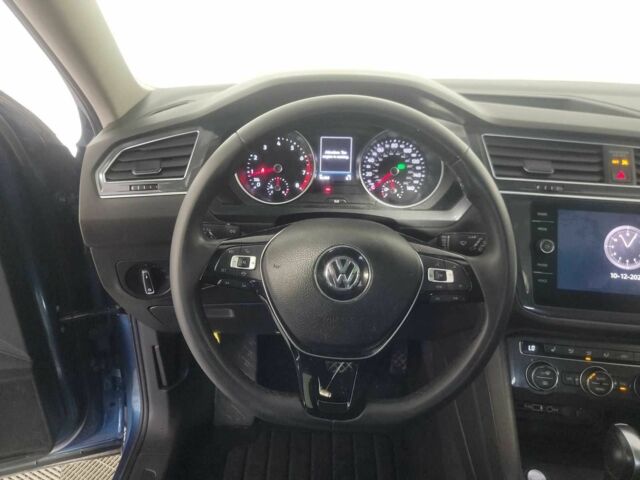 Синий Фольксваген Тигуан, объемом двигателя 2 л и пробегом 90 тыс. км за 18400 $, фото 7 на Automoto.ua