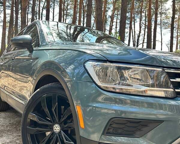 Синий Фольксваген Тигуан, объемом двигателя 1.98 л и пробегом 107 тыс. км за 22000 $, фото 2 на Automoto.ua