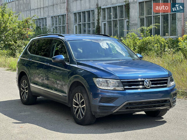 Синій Фольксваген Тігуан, об'ємом двигуна 1.98 л та пробігом 215 тис. км за 16000 $, фото 14 на Automoto.ua