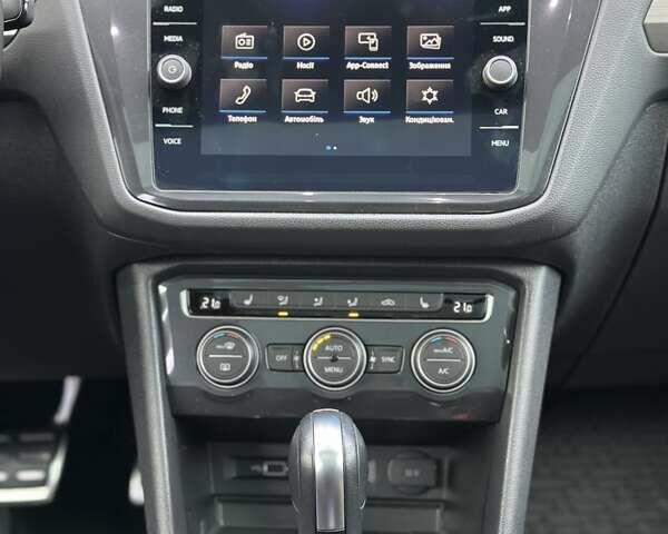 Синий Фольксваген Тигуан, объемом двигателя 2 л и пробегом 72 тыс. км за 26999 $, фото 24 на Automoto.ua