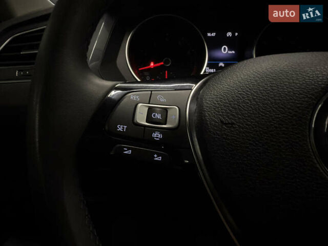 Синій Фольксваген Тігуан, об'ємом двигуна 1.98 л та пробігом 92 тис. км за 23499 $, фото 21 на Automoto.ua