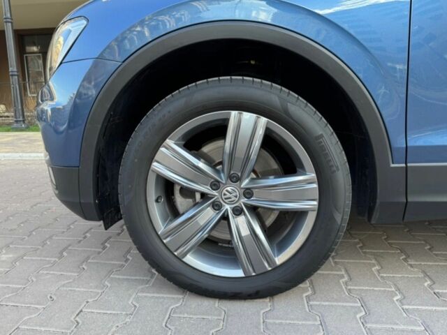 Синий Фольксваген Тигуан, объемом двигателя 2 л и пробегом 124 тыс. км за 23500 $, фото 23 на Automoto.ua