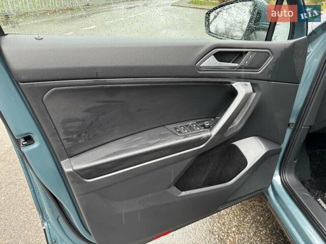 Синий Фольксваген Тигуан, объемом двигателя 2 л и пробегом 74 тыс. км за 21990 $, фото 34 на Automoto.ua