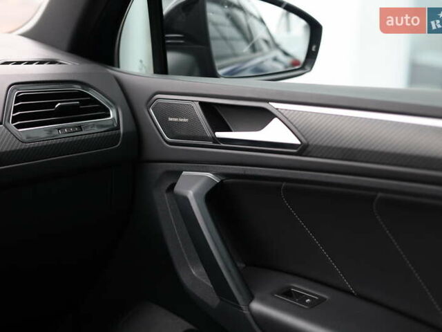 Синий Фольксваген Тигуан, объемом двигателя 1.98 л и пробегом 63 тыс. км за 38000 $, фото 18 на Automoto.ua