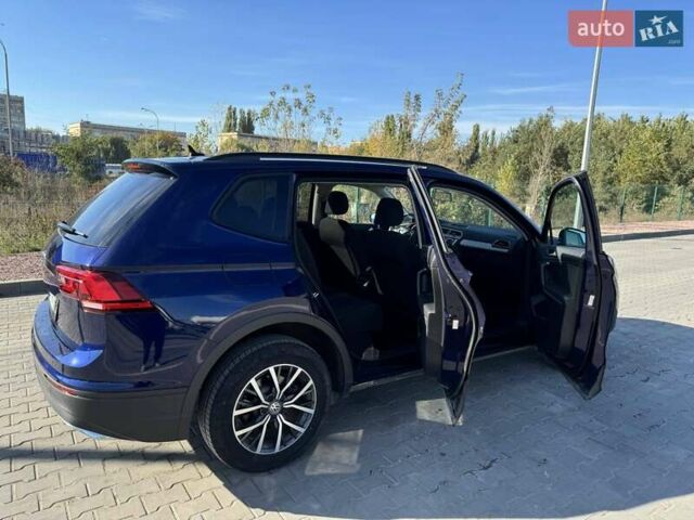 Синий Фольксваген Тигуан, объемом двигателя 1.98 л и пробегом 48 тыс. км за 21999 $, фото 4 на Automoto.ua