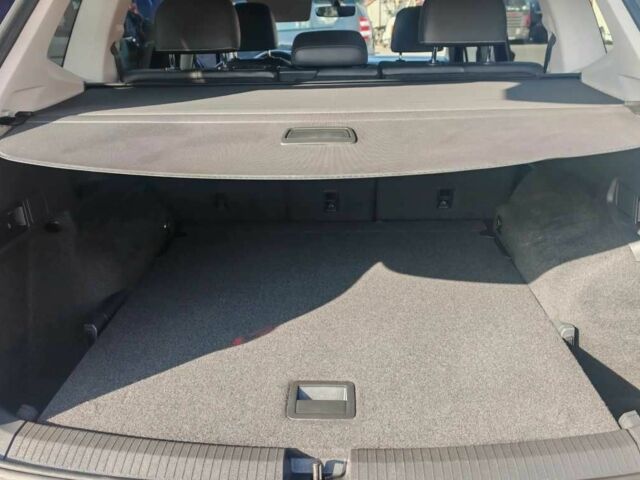 Синий Фольксваген Тигуан, объемом двигателя 2 л и пробегом 121 тыс. км за 12400 $, фото 15 на Automoto.ua