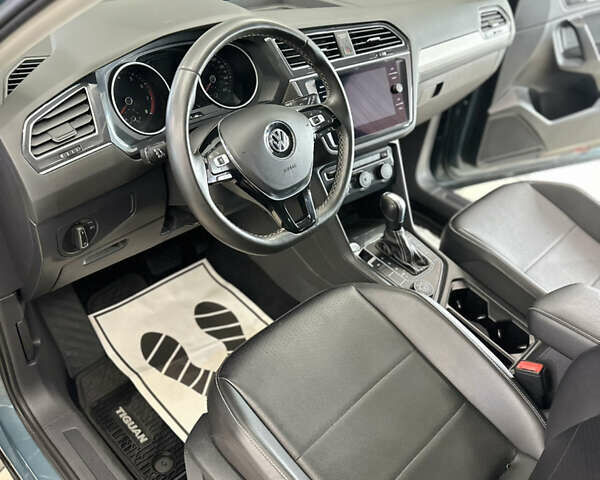 Синий Фольксваген Тигуан, объемом двигателя 0 л и пробегом 74 тыс. км за 22900 $, фото 8 на Automoto.ua